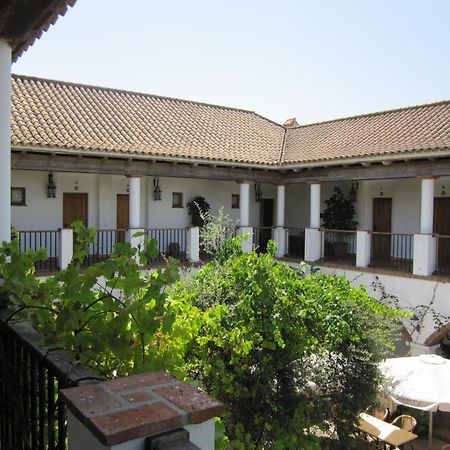 Hotel Cortijo Las Grullas Беналуп Касас Виехас Екстериор снимка