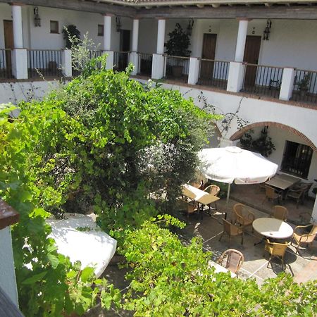 Hotel Cortijo Las Grullas Беналуп Касас Виехас Екстериор снимка