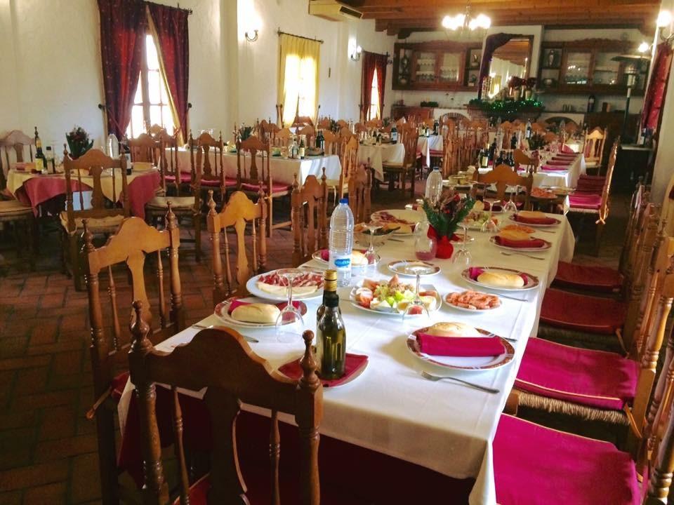 Hotel Cortijo Las Grullas Беналуп Касас Виехас Екстериор снимка